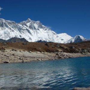 Trek Gokyo-Ri via Gokyo Lakes Nepal